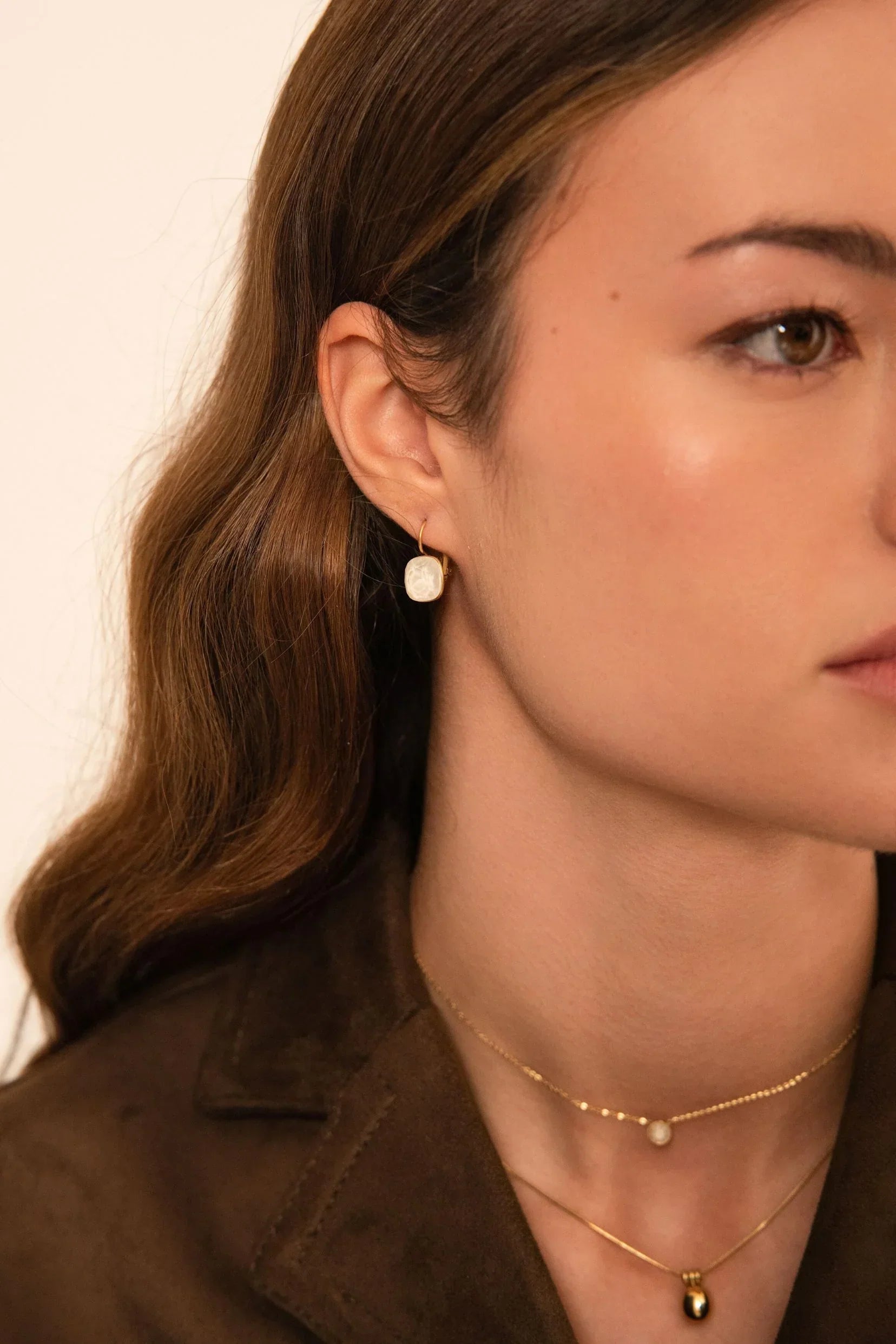 Boucles Béa (cristaux Swarovski® Beige soleil)