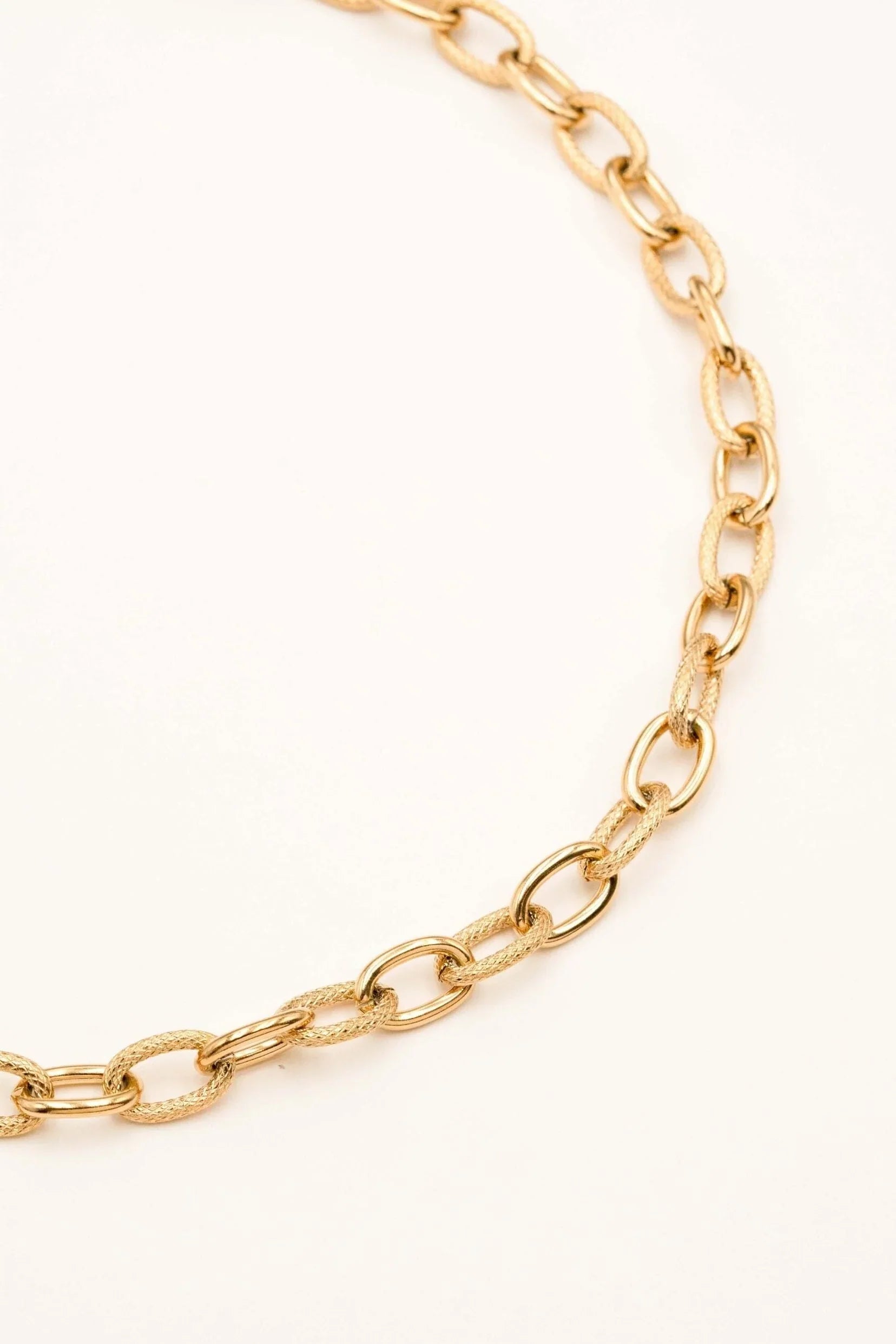 Collier Lou