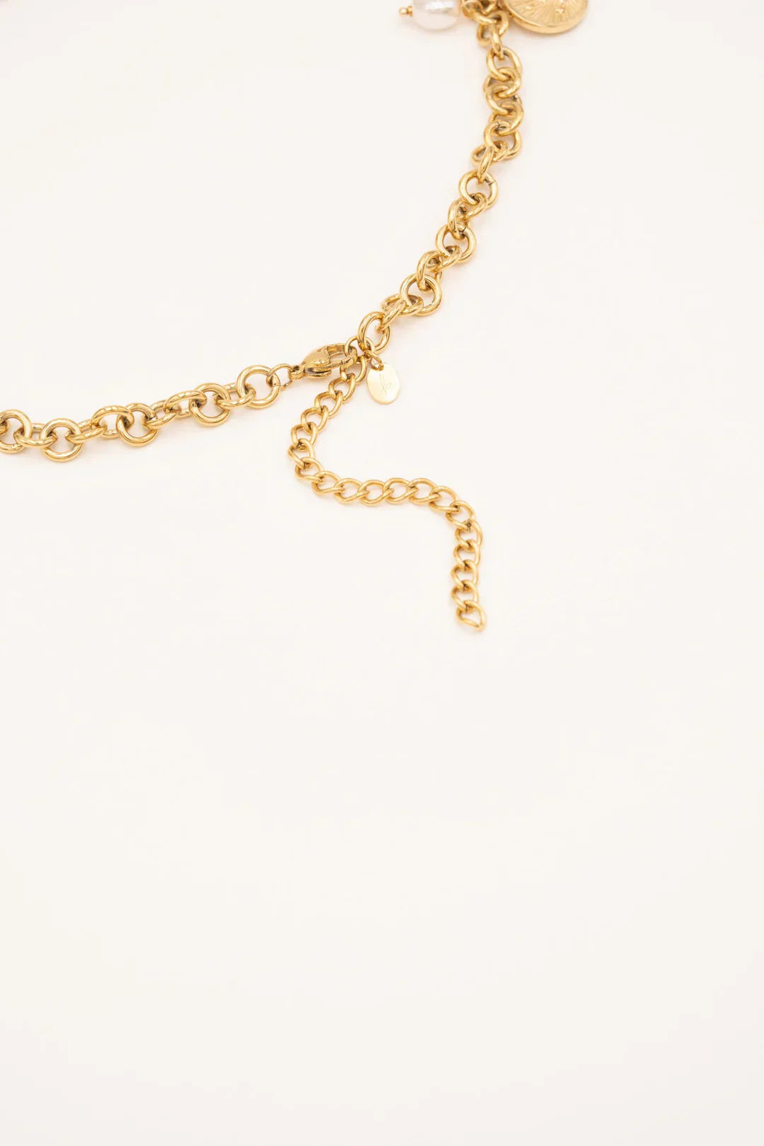 Collier Tyra